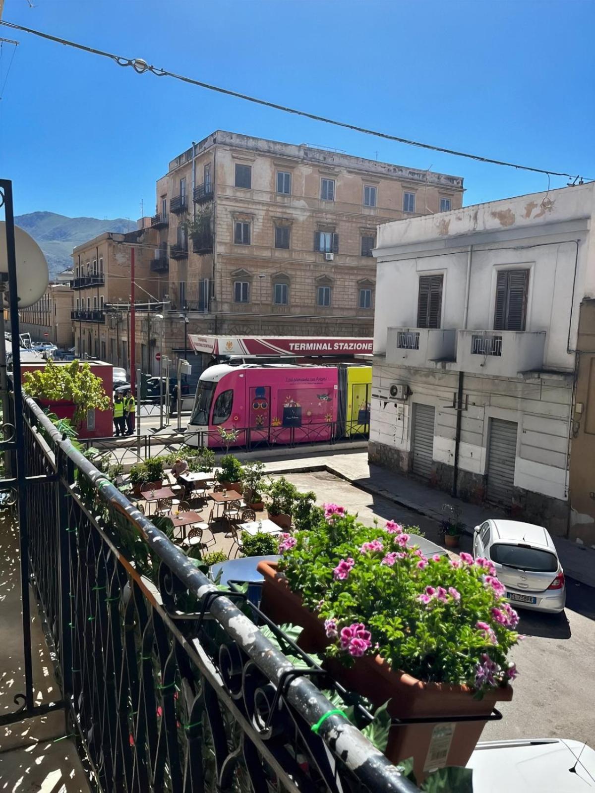 A Casa Di Pam Villa Palermo Luaran gambar